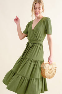 GREEN SUMMER TIERED MIDI DRESS