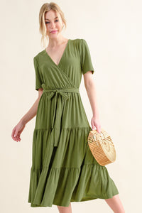 GREEN SUMMER TIERED MIDI DRESS