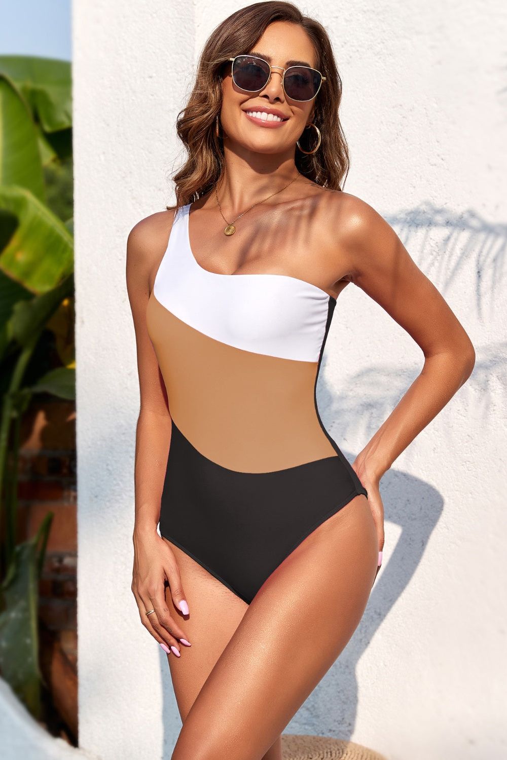 COLOR BLOCK ONE PIECE SWIMSUIT